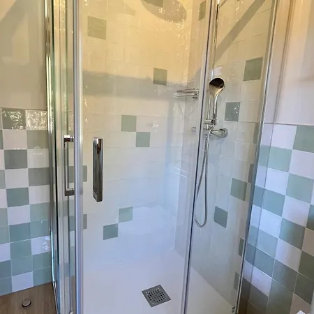 Y El Retiro Del Oso * Verdena