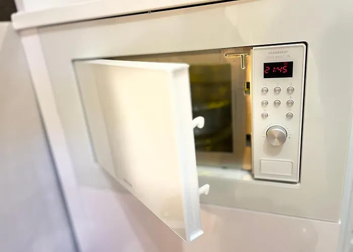 Y El Retiro Del Oso * Verdena